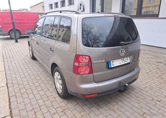 Volkswagen Touran 1,9 TDI nafta manuál 66 kw - 9