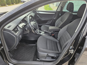 Škoda Octavia 1.6 TDI 2019 AMBITION DSG COMBI - 9