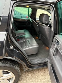 Volkswagen Touareg 3.0TDI - 9