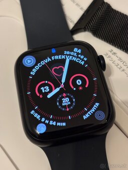 Apple Watch 9 / 45mm / Midnight / GPS - 9