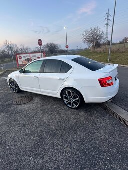 Predám Škoda Octavia rs 3 tsi 2.0 - 9