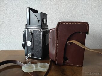 Starý fotoaparát Flexaret V - 9