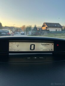 Citroen C4 1.6 HDi - 9