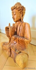 DREVENÝ MEDITUJÚCI BUDHA || 33 cm - 9