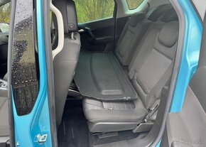 Opel Meriva 1,4i serviska , klima benzín manuál 88 kw - 9