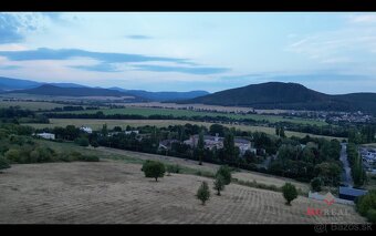 Na predaj pozemok Malé Kršteňany nad nemocnicou - 9