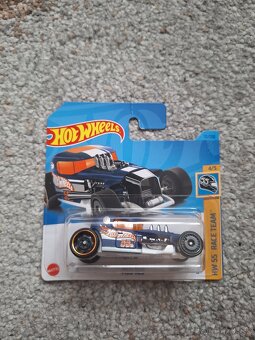 Hot wheels mix autíčok 4. - 9