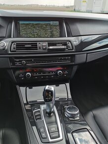 Predám BMW 520 xDrive - 9