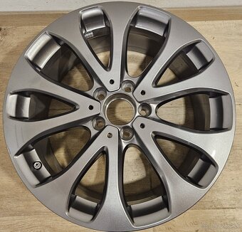 Atraktívne, nové, originálne disky Mercedes - 5x112 r18 - 9