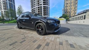 BMW X1 18d panorama - 9