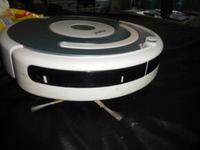 predám iROBOT Roomba vysávač - 9