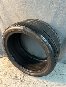 PIRELLI PZERO 275/35 R21 315/30 R21 - 9