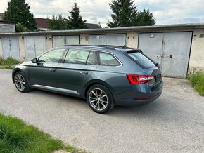 Škoda Superb Combi 2.0 TDi , 2018 - 9