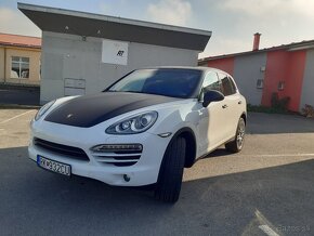 Porsche Cayenne - 9