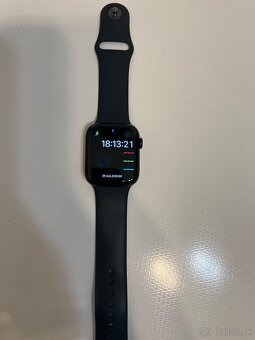 Apple Watch SE 2 - 9