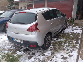 Predám PEUGEOT 3008 1,6 HDI - 9