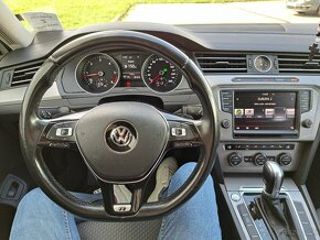 Volkswagen Passat B8 variant 2.0 tdi DSG - 9