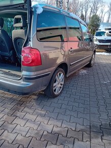 Predám VW Sharan 2.0TDI - 9