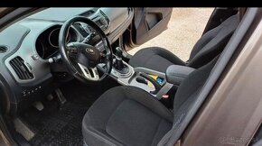 predám kia sportage 1.7 CDi - 9