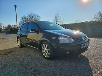 VW Golf 5 - 9