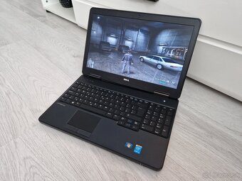 DELL Latitude E5540 15,6" i5, 8gb ram, novy SSD HDD - 9