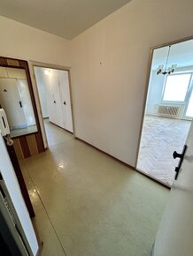 3 izbový byt 74 m2, 6/9 Galanta, sídl.JAS 109.900 € + dohoda - 9