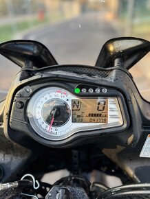 Na predaj Suzuki DL 650 V strom s ABS TOP stav - 9