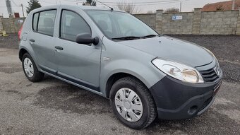 Dacia Sandero 1.4 Lauréate za 2.400 € - 9