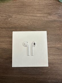 AirPods - 9