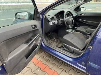 Opel Astra 1.7 CDTi 16V 74kw koup. ČR - 9