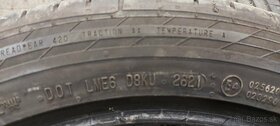 235/45R19 letne - 9