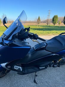 Yamaha Tmax 530 DX 2019 - 9