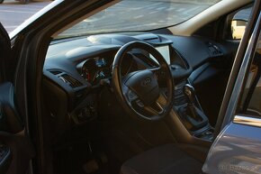 Ford Kuga 2.O TDCi 2019 - 9
