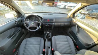 Škoda Octavia Combi 1.9 TDI TOUR - 9