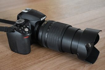 Nikon D 3100 + VR objektiv 18-105 AF-S - len 6 000 snimkov - 9