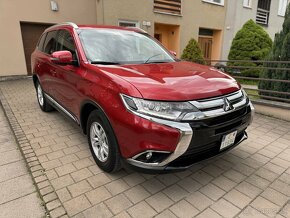 Mitsubishi Outlander 2.0 Benzín 42.000km 2017 - 9