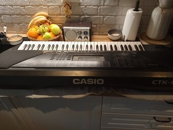 Predám klávesy Casio CTK 811EX - 9