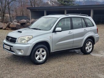 TOYOTA RAV4 2,0D-4D   4x4 - 9