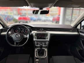 Volkswagen Passat Variant 2.0TDi 110kW Comfortline - 9