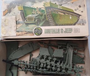 Plastikové modely - vojenská technika 1/76 - 9