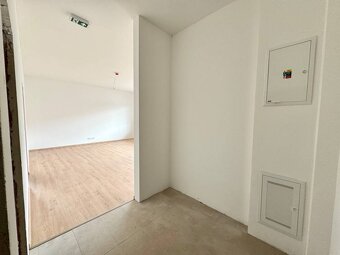 NA PREDAJ: 2 - IZBOVÝ APARTMÁN, ul. Jána Ondruša, Stupava, - 9