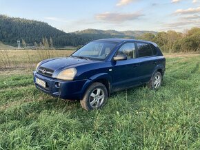 Hyundai Tucson 2.0 4x4 MT - 9