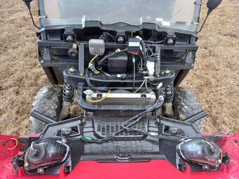 Polaris Ranger 500 s TP + SPZ r.v. 2012 - 9