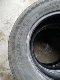 Letné pneu 235/65 R16 C - 9