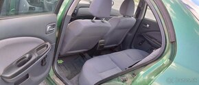 Nissan Almera N16 1,5i - 9