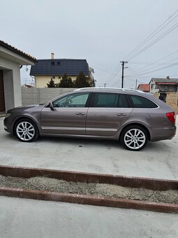 Superb 2  2.0 tdi 125 kw - 9