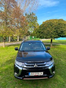 Mitsubishi Outlander 2.0 PHEV AT Instyle 4WD, 49.600 km - 9