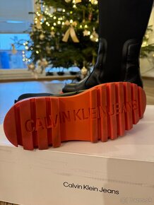 Calvin Klein pflatform leather Chelsea boots - 9