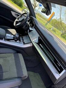 Audi q8 55 tfsi 2022 - 9