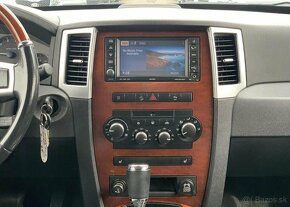 Jeep Grand Cherokee 3.0 CRD OVERLAND AUTOMAT KŮŽE nafta - 9